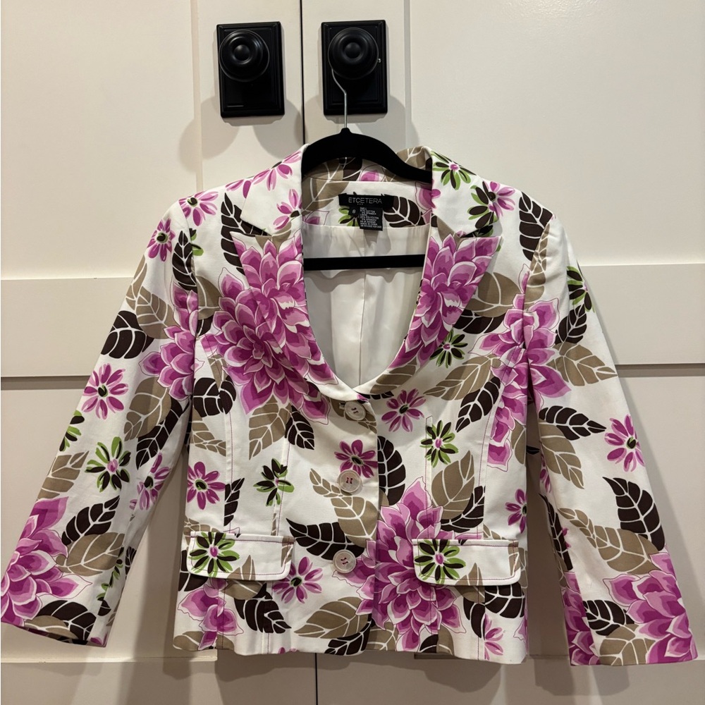 Etcetera Pink and White Floral Blazer Structured Tailored Design